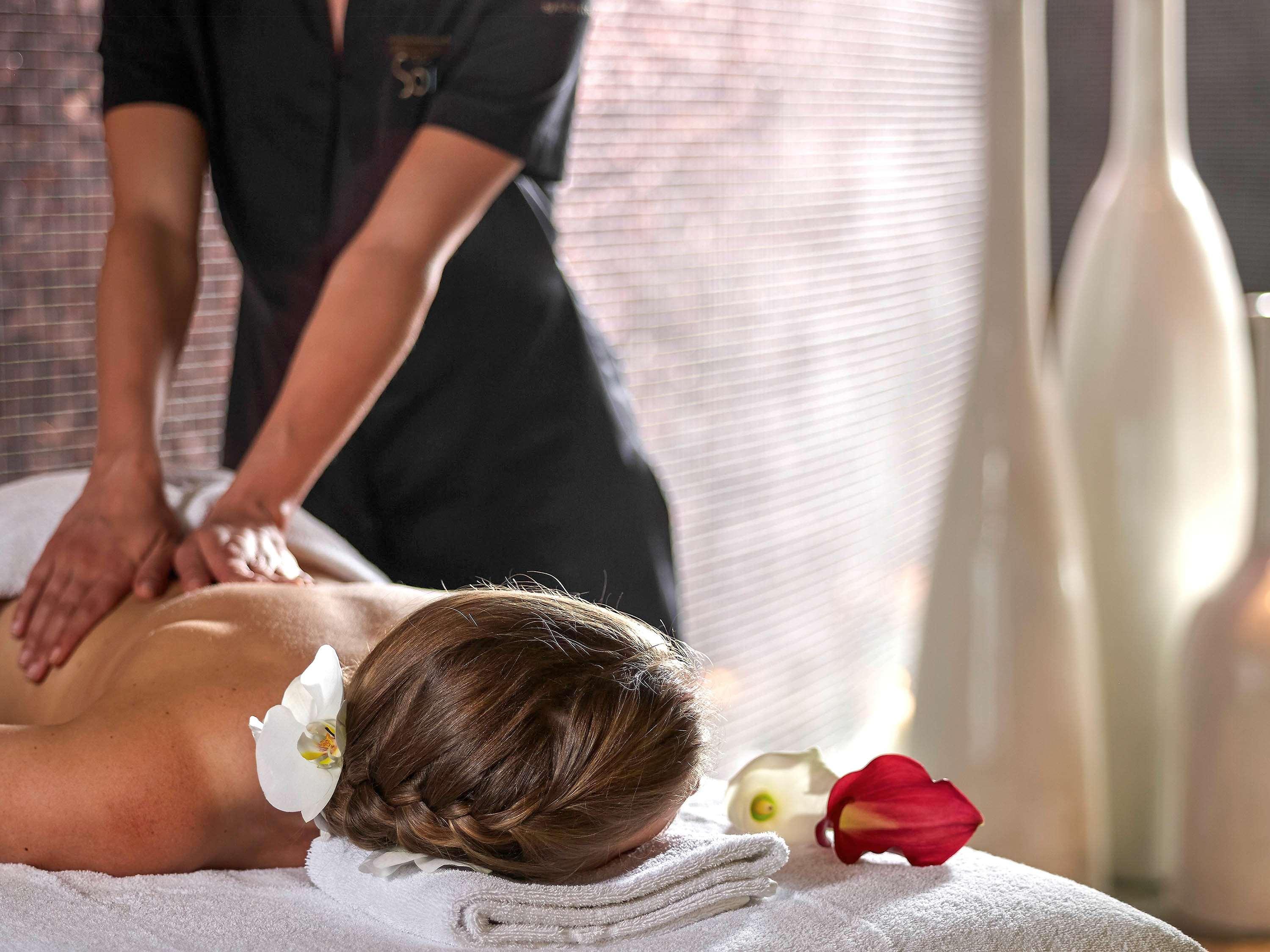 Sofitel Munich Bayerpost Hotel Ngoại thất bức ảnh Massage